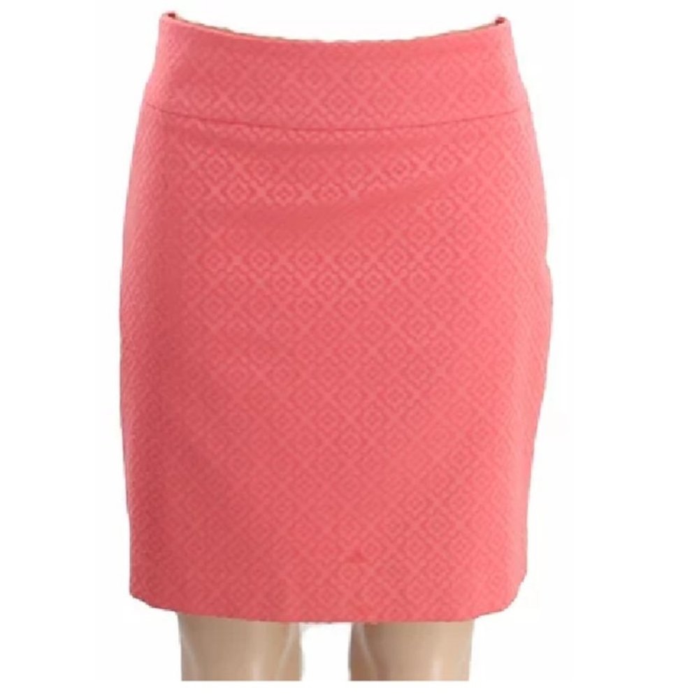 Textured Pink Skirt
